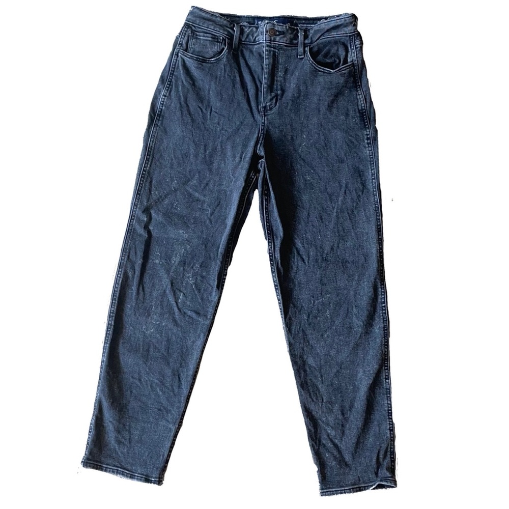 GREY BLACK MOM JEANS